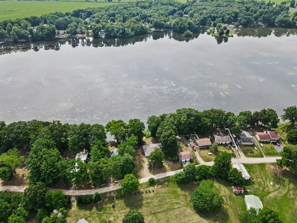 679 Deborah Drive, Union township
