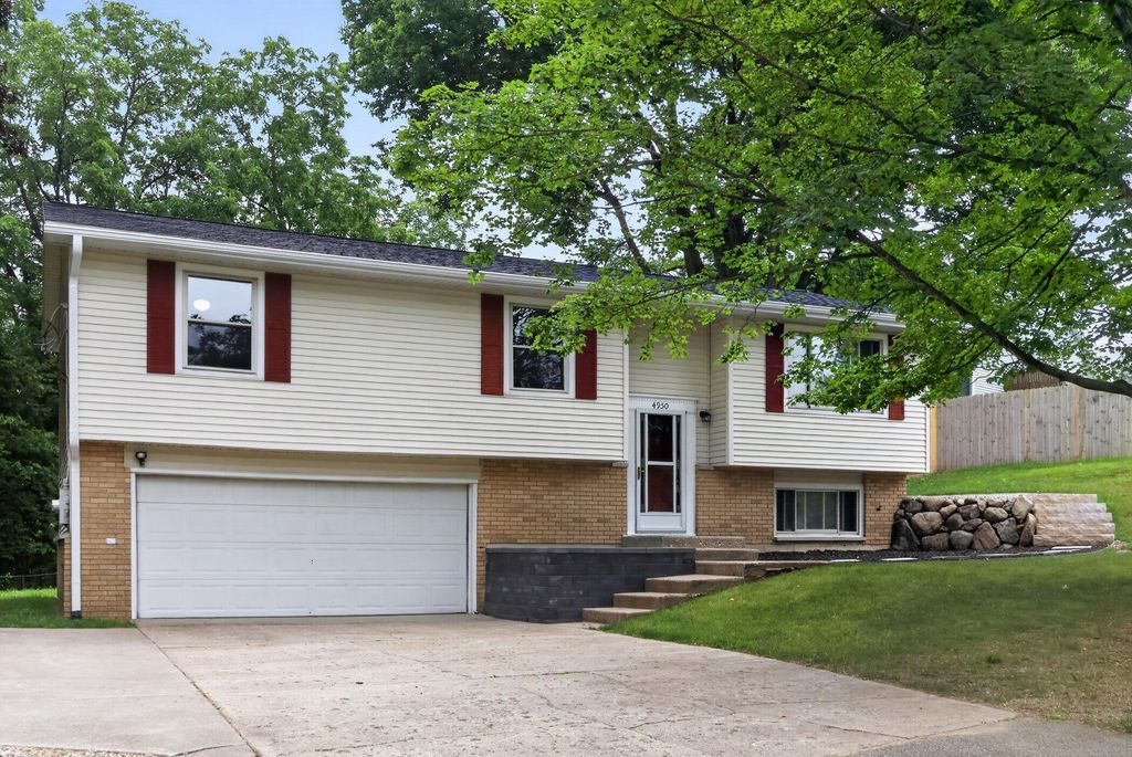 4950 Sparrow Avenue, Cooper charter township