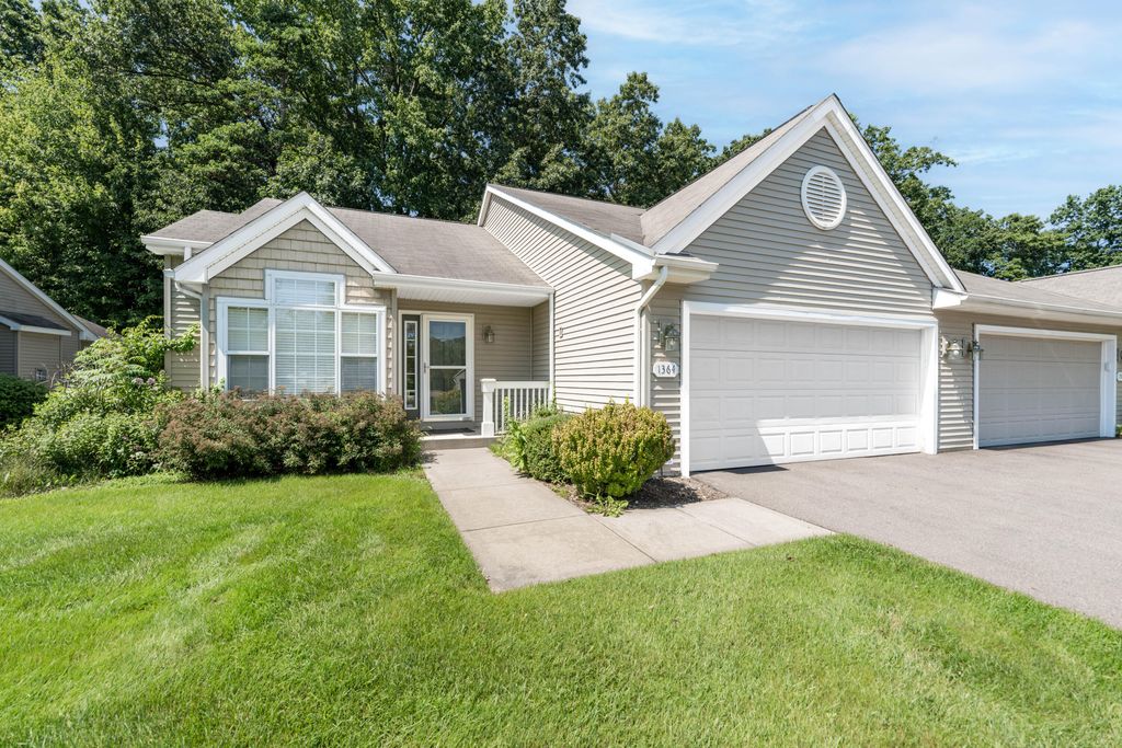 1364 Tanager Lane, Kalamazoo