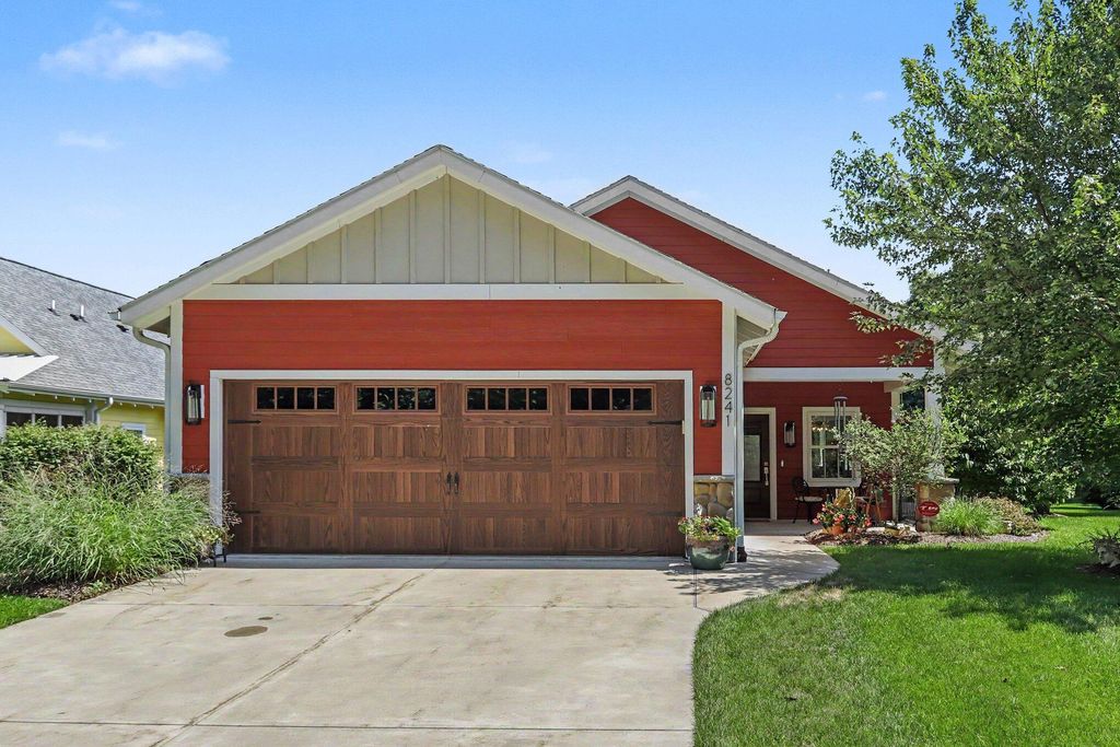 8241 Thimbleweed Trail, Texas charter township