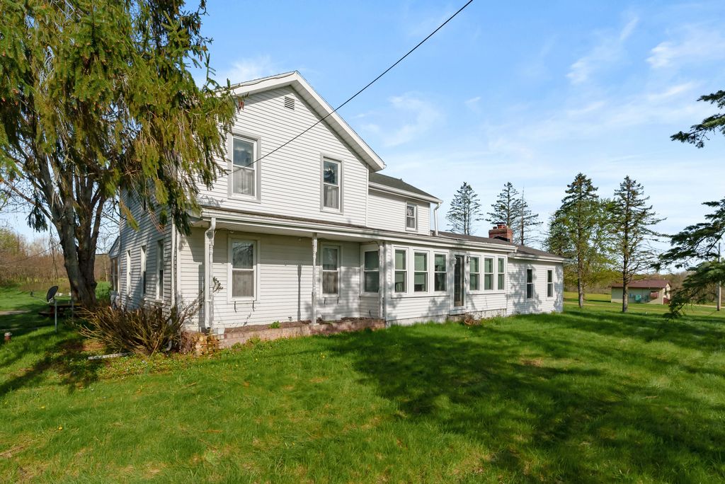 58380 County Road 365 N, Lawrence township