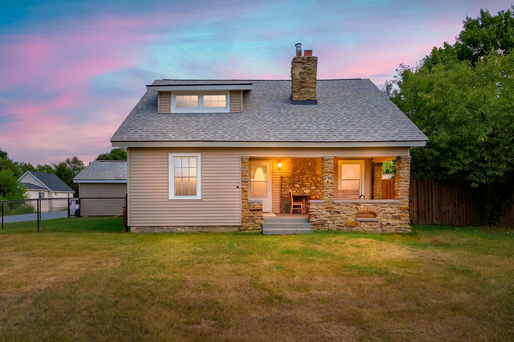 140 Wattles Road N, Emmett charter township