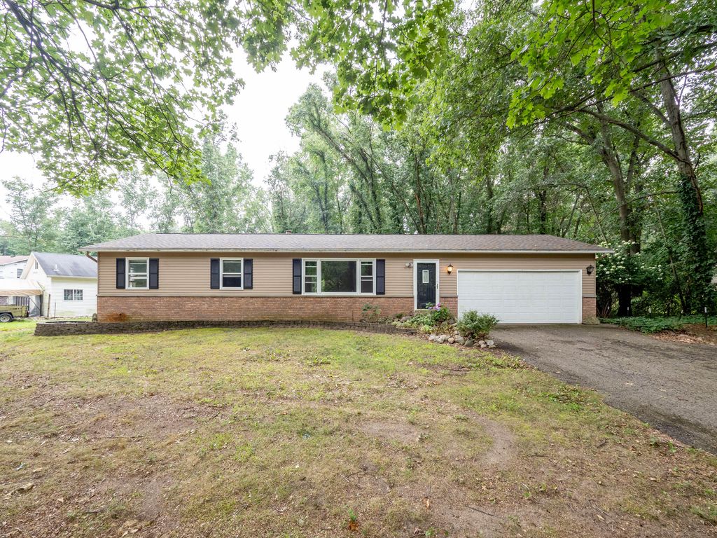 24115 44th Avenue, Almena township