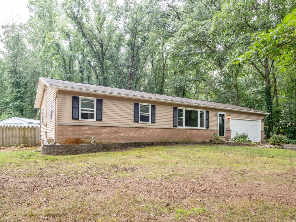 24115 44th Avenue, Mattawan