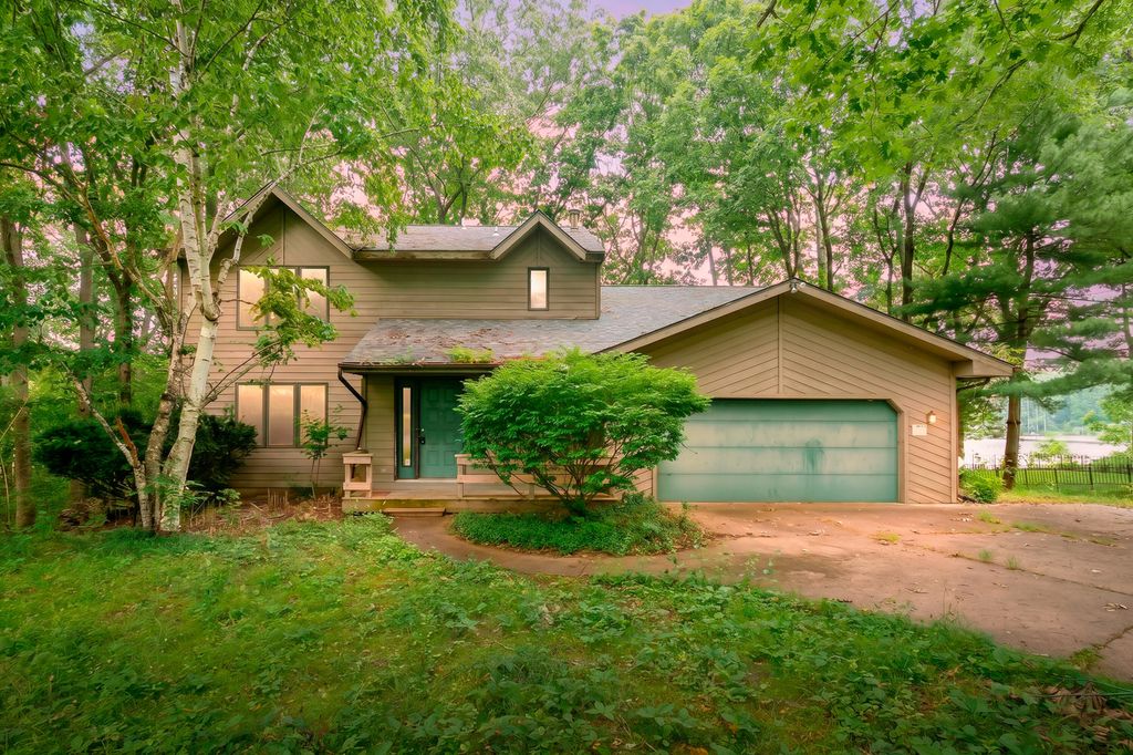 9856 Oak Forest Circle, Oshtemo charter township