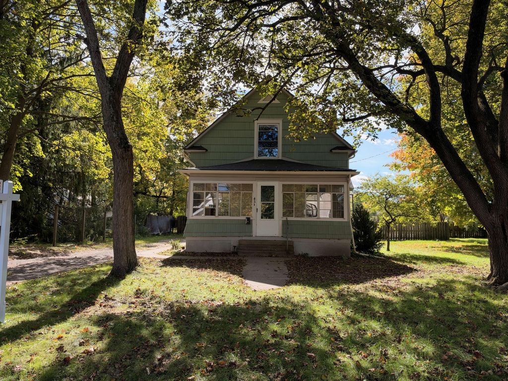 43 W Willard, Battle Creek