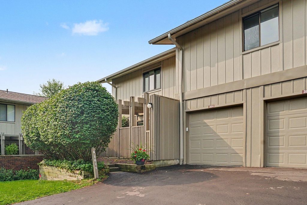 3814 Greenleaf Circle, Kalamazoo
