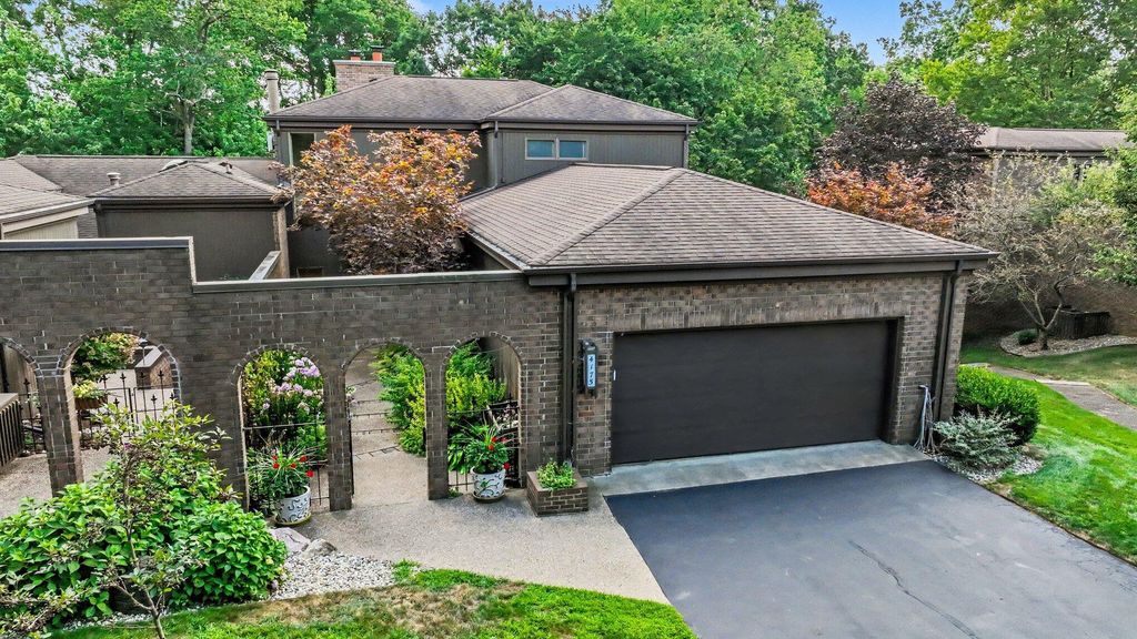 4175 Lake Terrace Drive, Kalamazoo