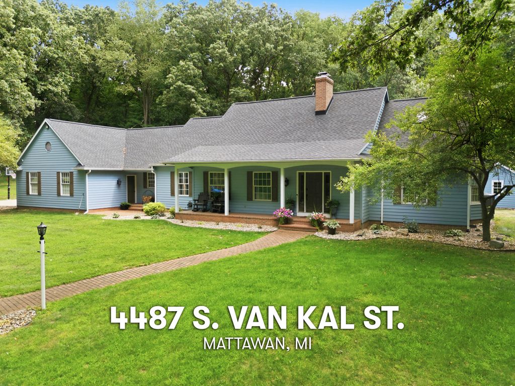 4487 S Van Kal Street, Oshtemo charter township