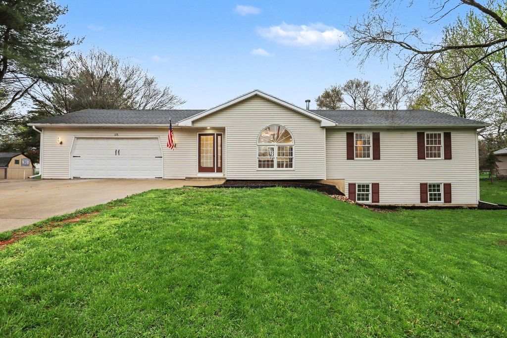 676 N 10th Street, Gun Plain township