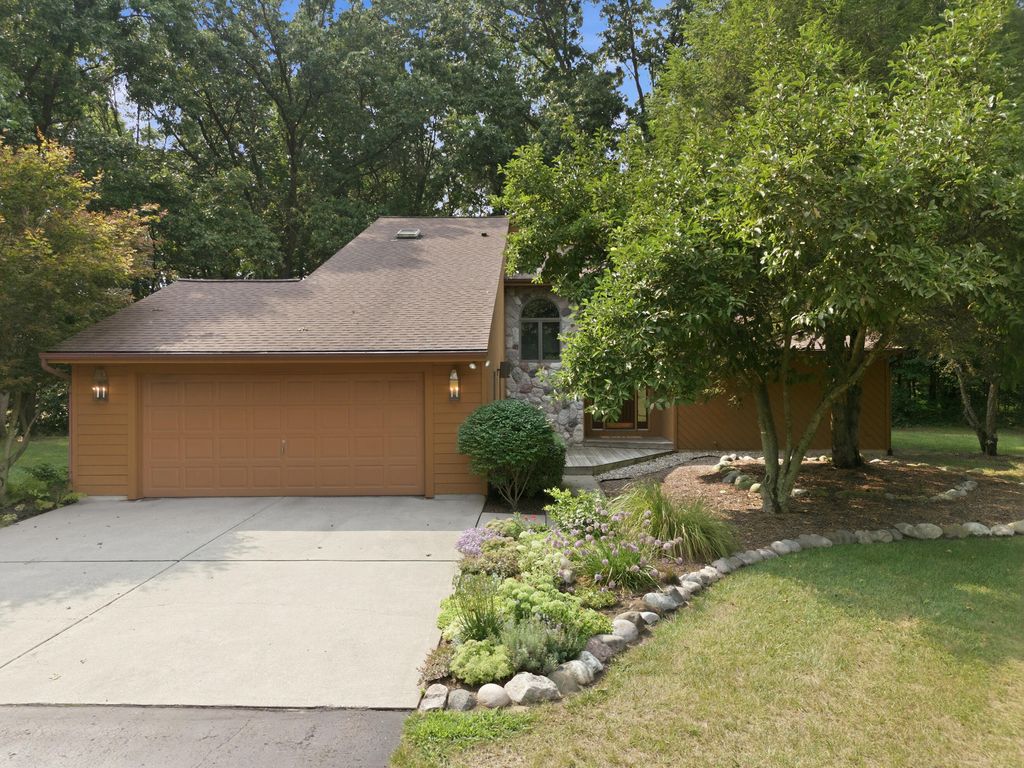 9890 W Q Avenue, Texas charter township