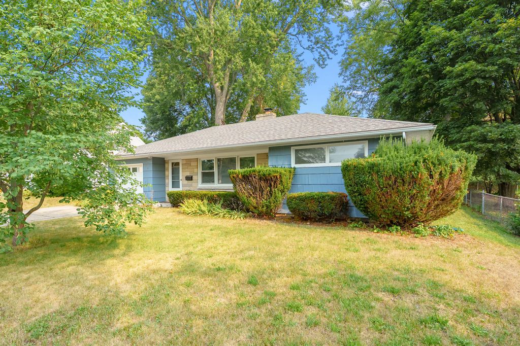 815 Eastfield Drive, Battle Creek city