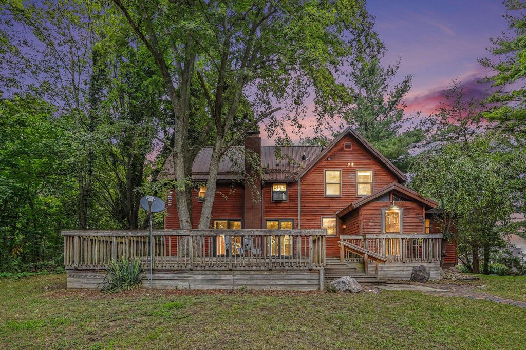 1746 104th Avenue, Otsego township
