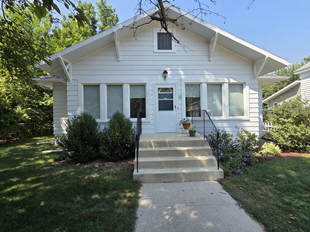 111 Cedar Street, Paw Paw village
