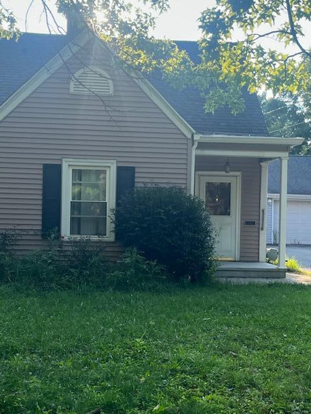 538 Pinehurst Boulevard, Kalamazoo charter township