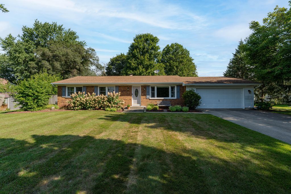 9637 E Ml Avenue, Comstock charter township