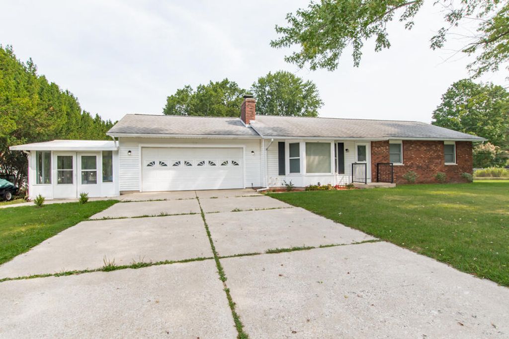 3093 Thayer Avenue, Cooper charter township