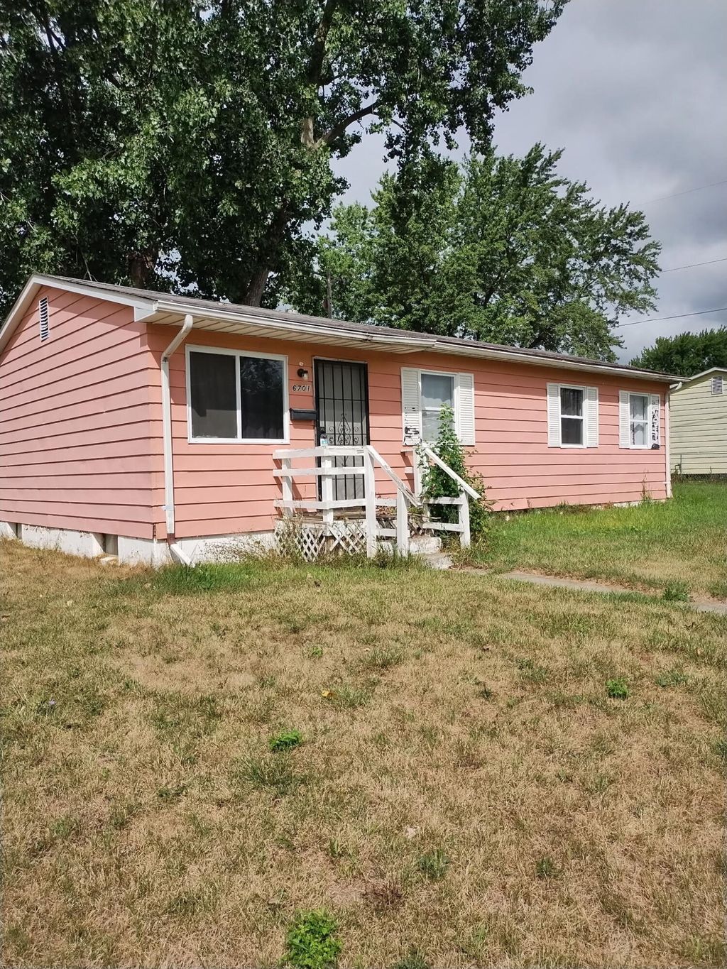 6701 Dana Lane, Flint city