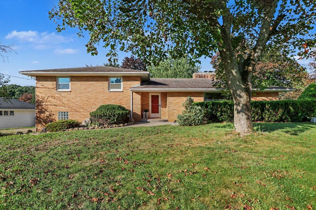 5030 Bronson Boulevard, Portage city