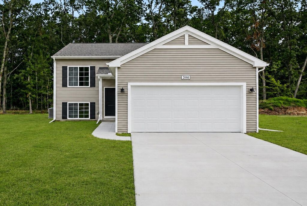 1206 Pine Street, Three Rivers city