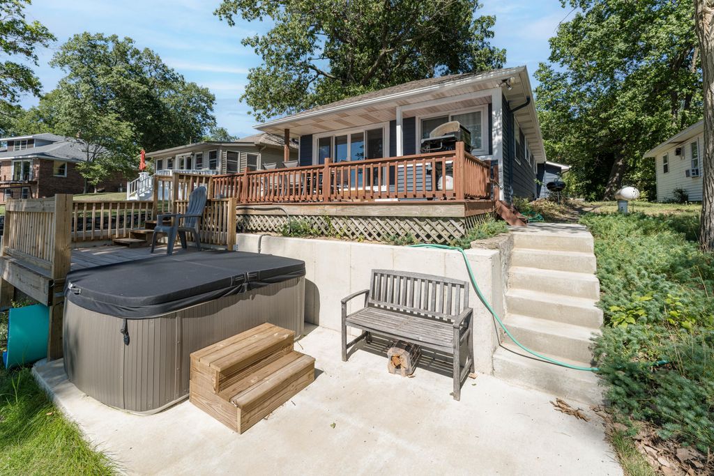 10790 Stoney Point Drive, Prairieville township