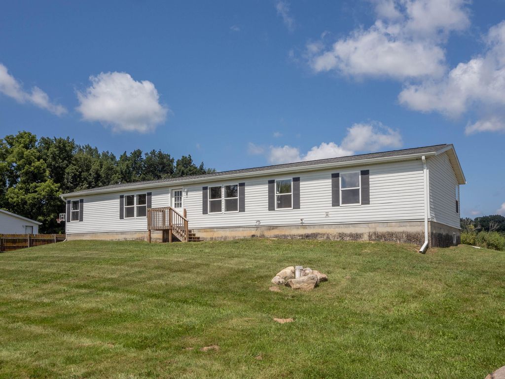 34412 36th Avenue, Waverly township