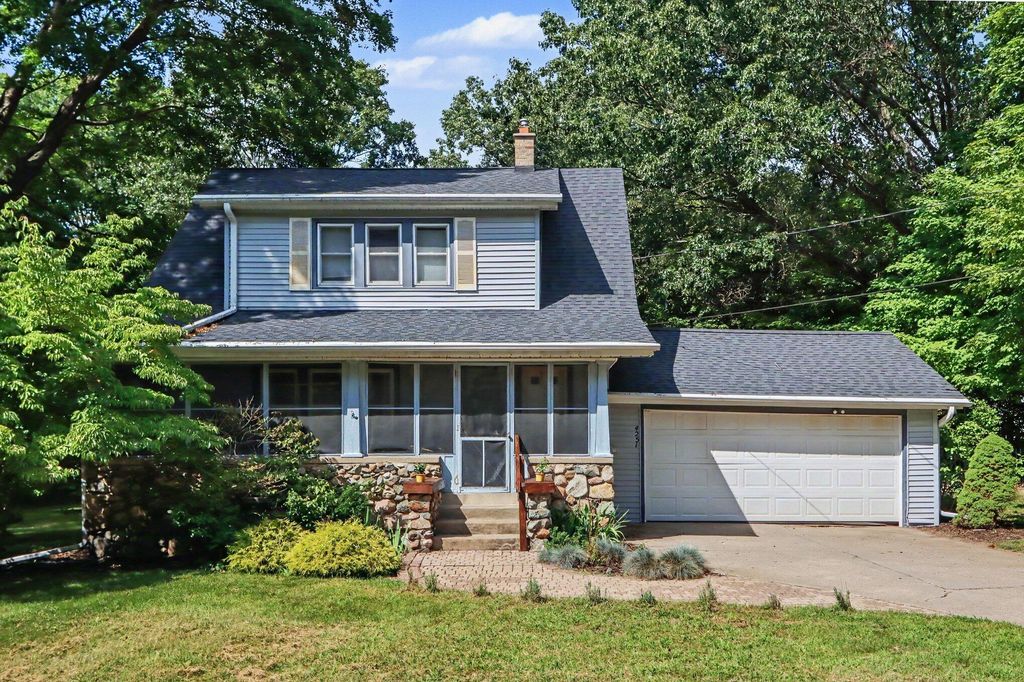 4251 E Kirby Road, Bedford charter township
