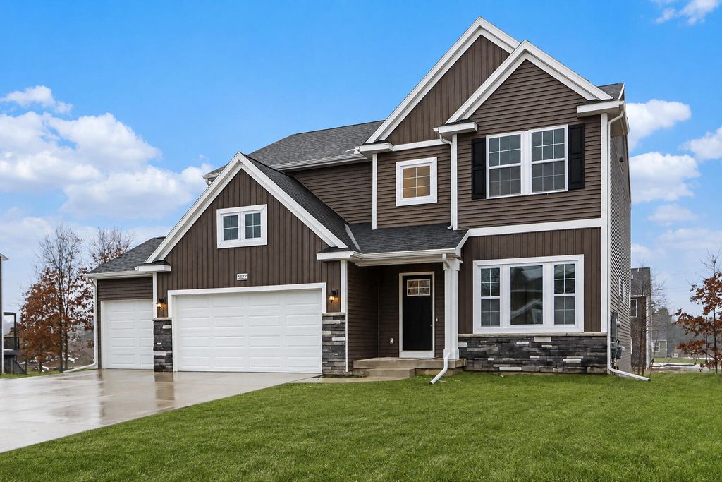 6497 Brimley Lane, Texas charter township