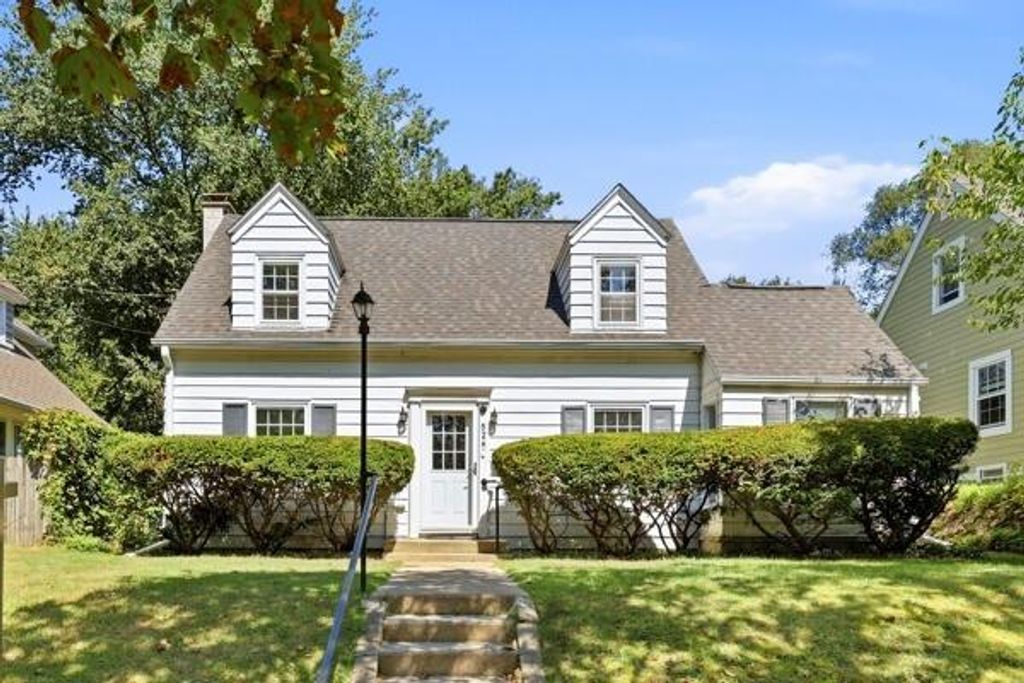 526 Montrose Avenue, Kalamazoo city