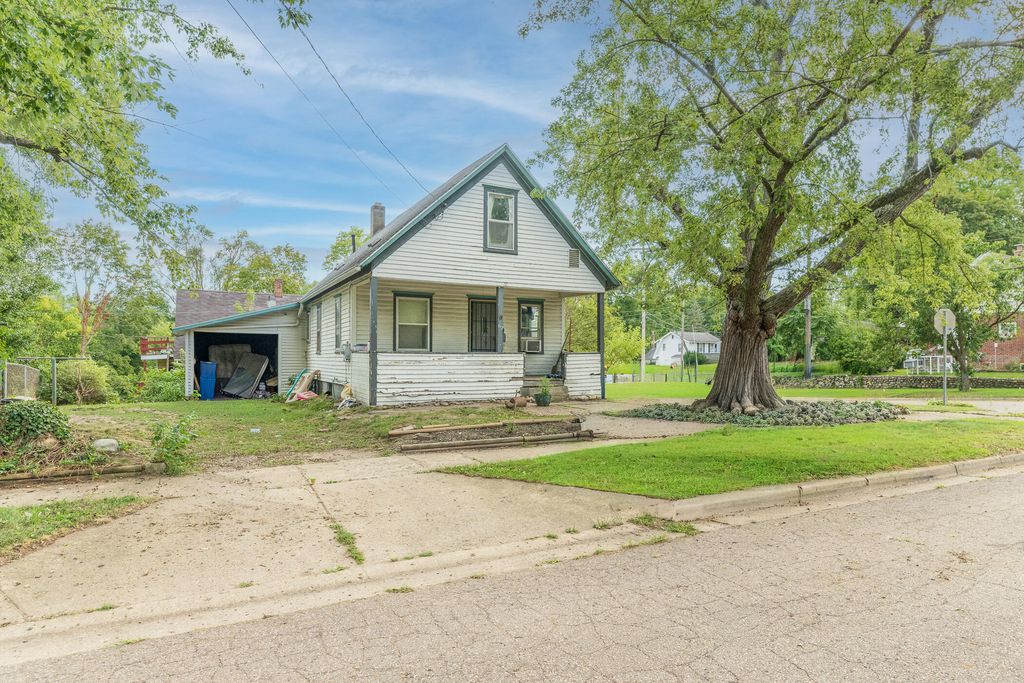 62 Fairview Avenue, Battle Creek city