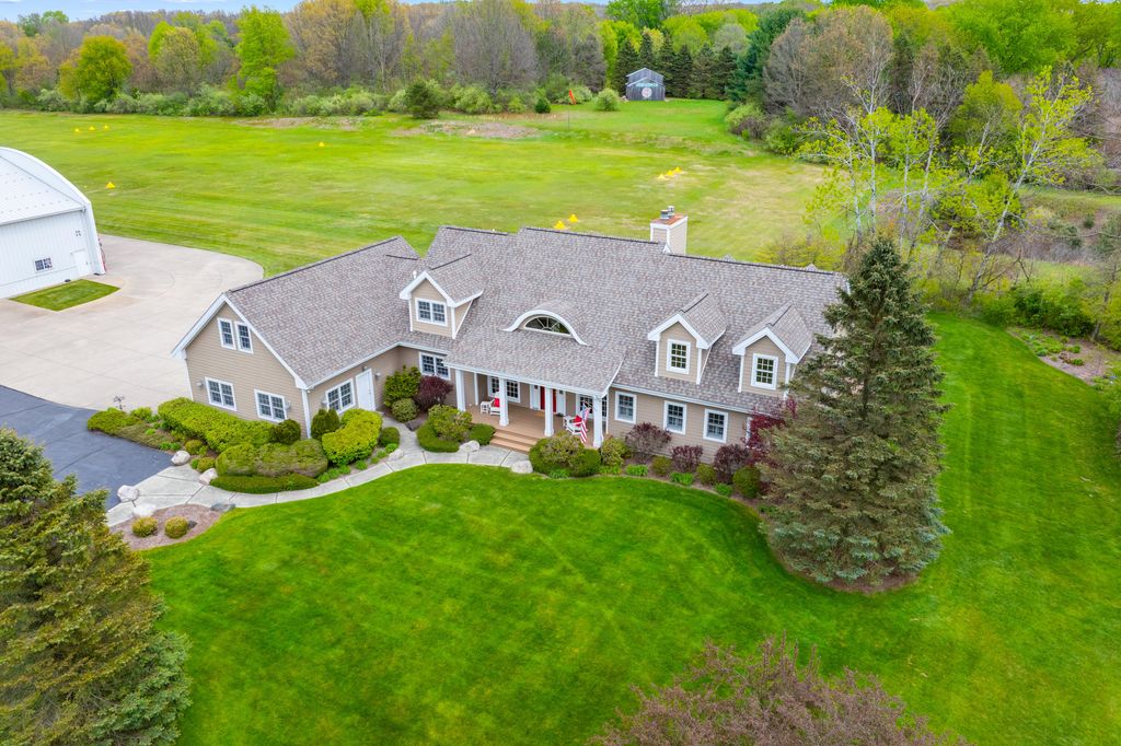 449 S Skyview Drive, Oshtemo charter township