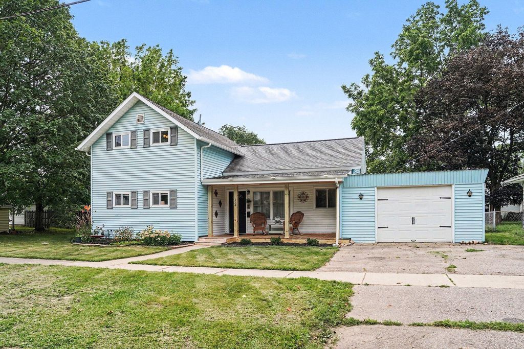 134 S Robinson Street, Schoolcraft village