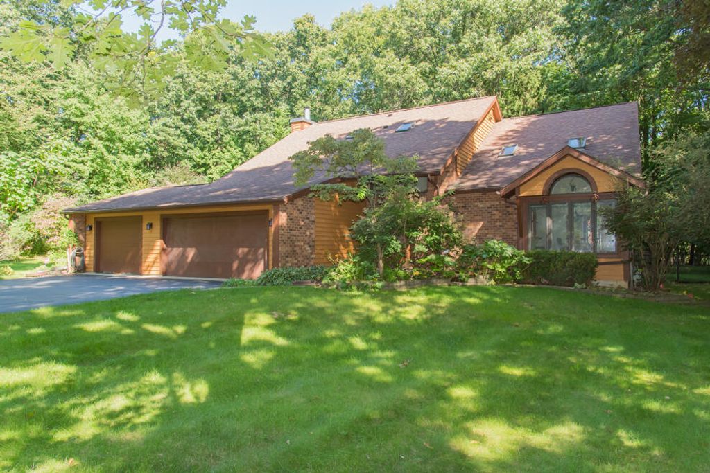 6798 Oak Highlands Drive, Oshtemo charter township