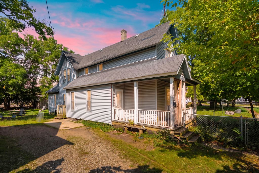 829 Simpson Street, Kalamazoo
