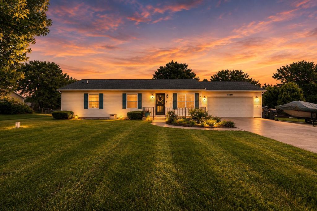 54241 Ridgeview Circle, Paw Paw