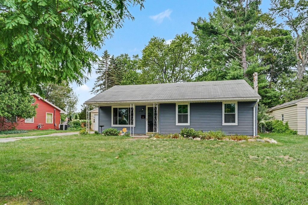 4026 Rivington Street, Kalamazoo