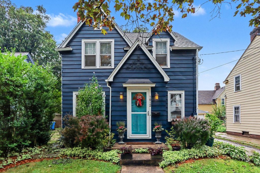 1012 Oak Street, Kalamazoo