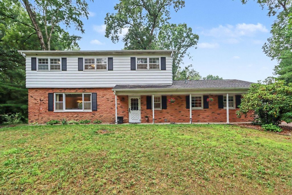 15869 Null Road, Three Rivers