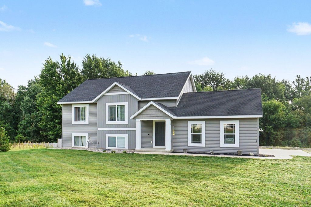 1495 110th Avenue, Otsego