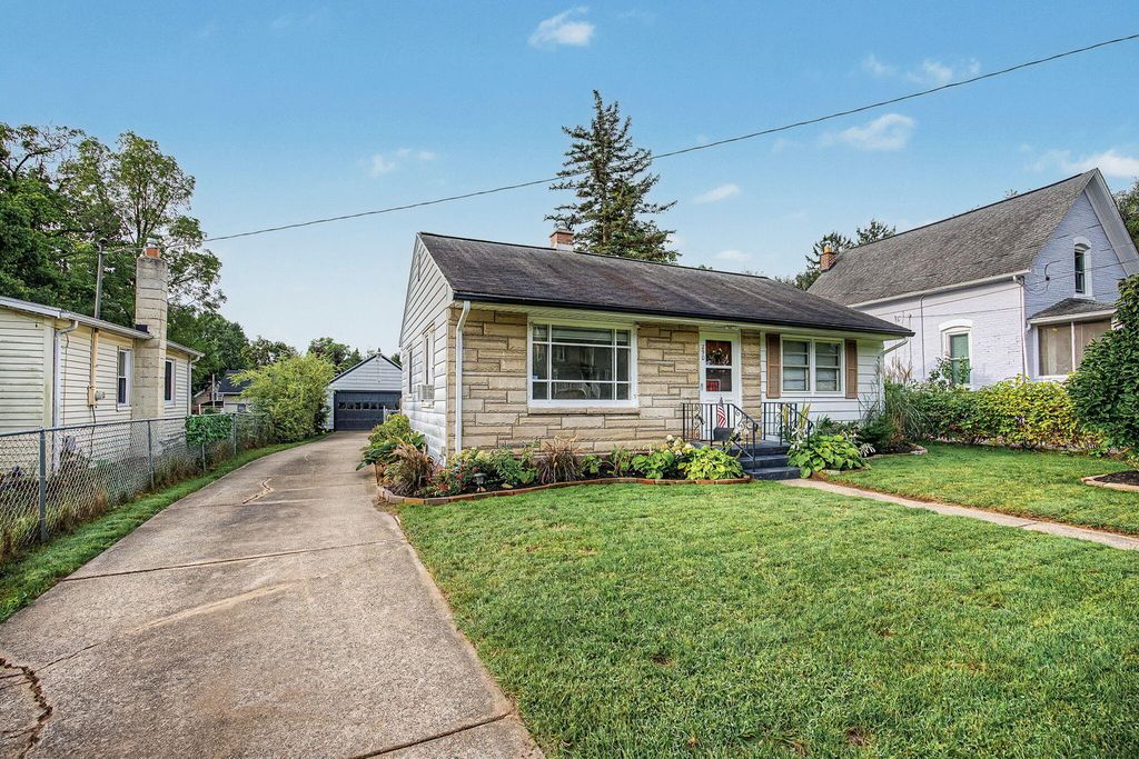 290 Laurel Drive, Battle Creek