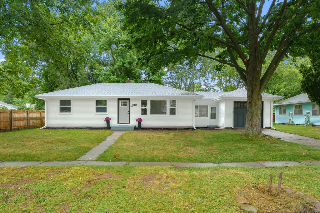 235 Connecticut Drive, Portage