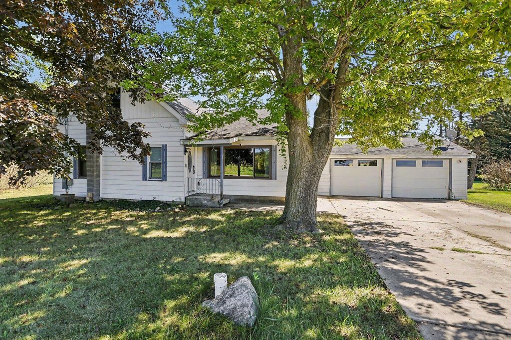 64653 Brick Church Road, Cassopolis