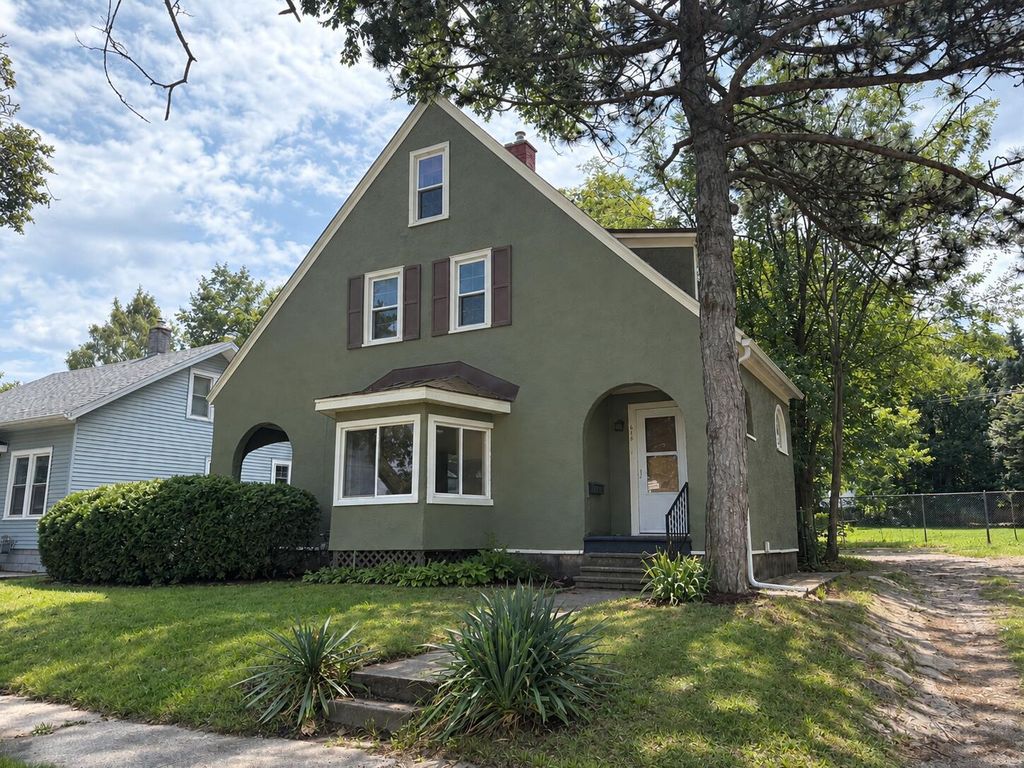 616 Lay Boulevard, Kalamazoo