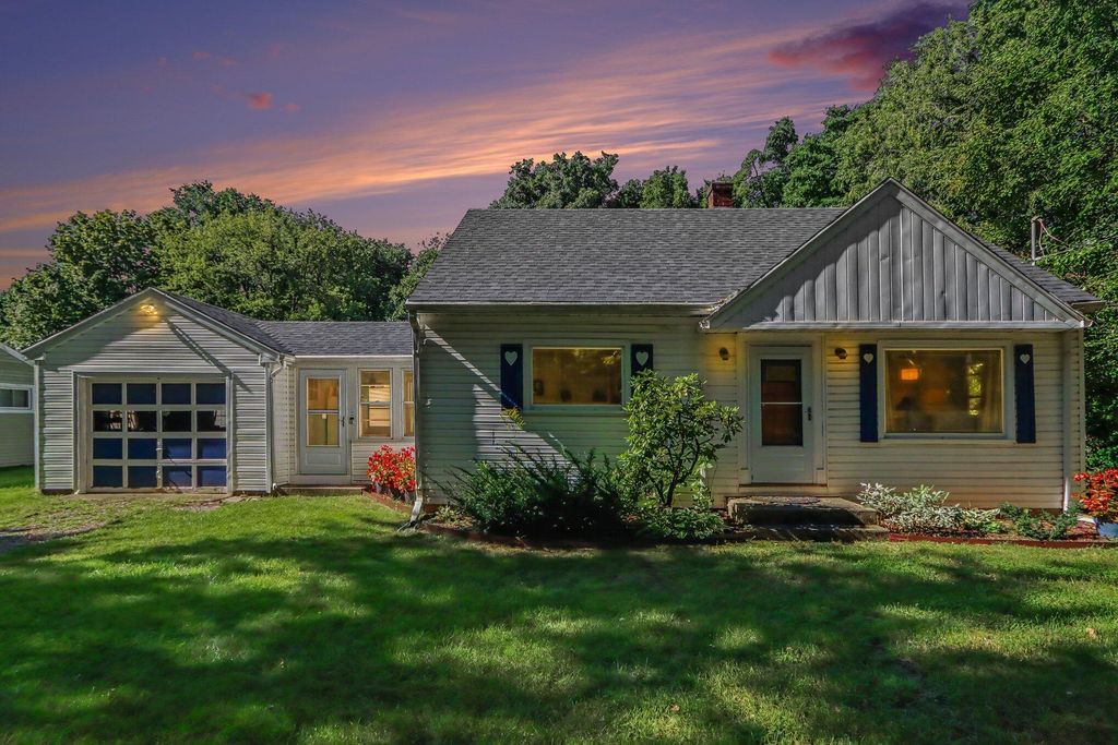 6935 Ravine Road, Kalamazoo