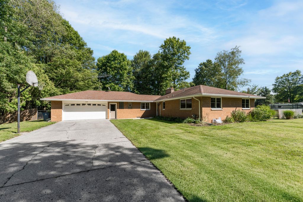 5185 S 11th Street S, Kalamazoo