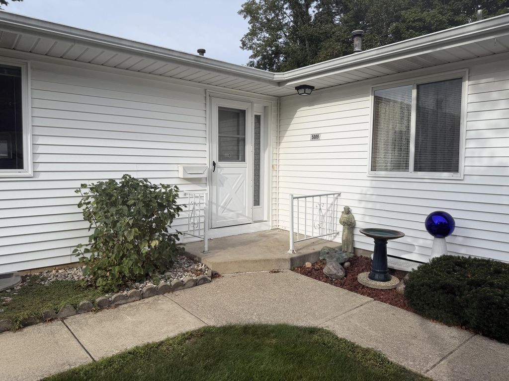 5009 Green Meadow Road, Kalamazoo