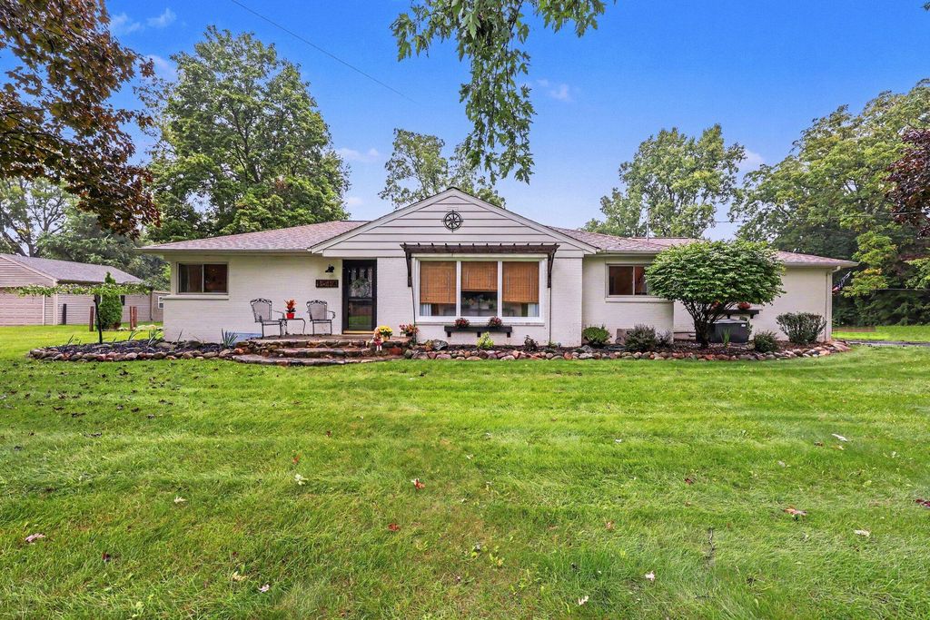 1014 Crestwood Lane, Jackson