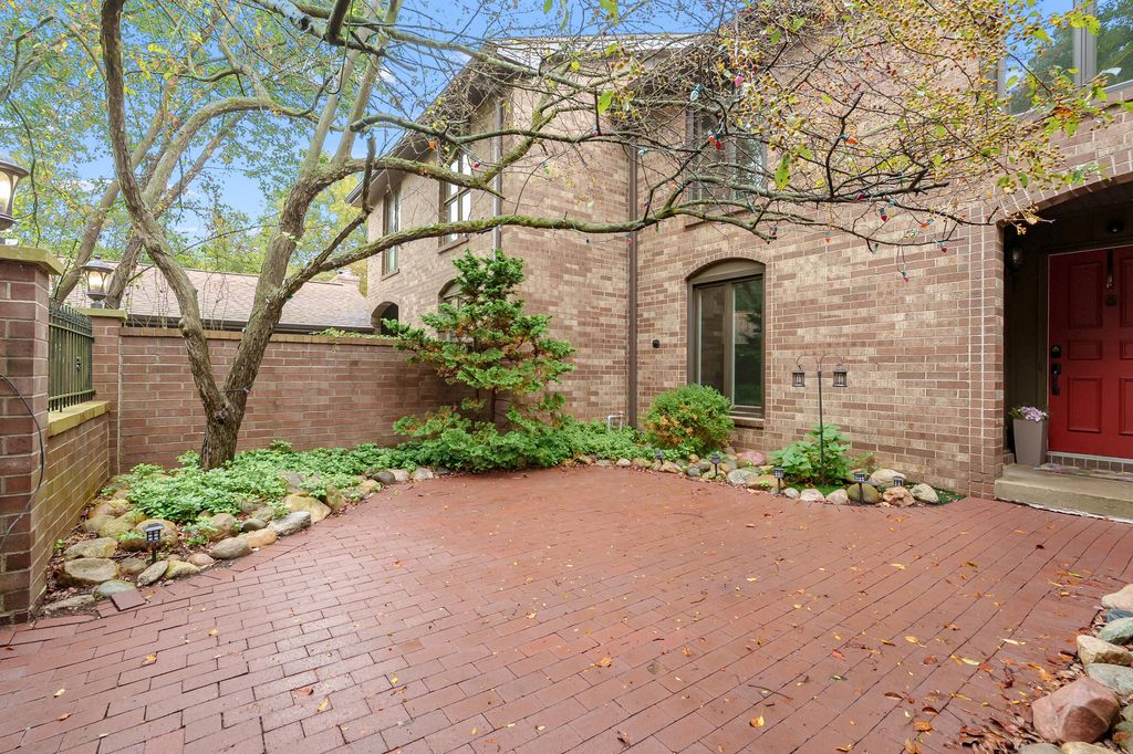 3648 Woodcliff Drive, Kalamazoo