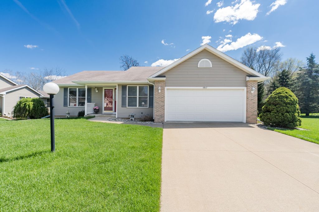9847 Fort Myers Parkway, Portage