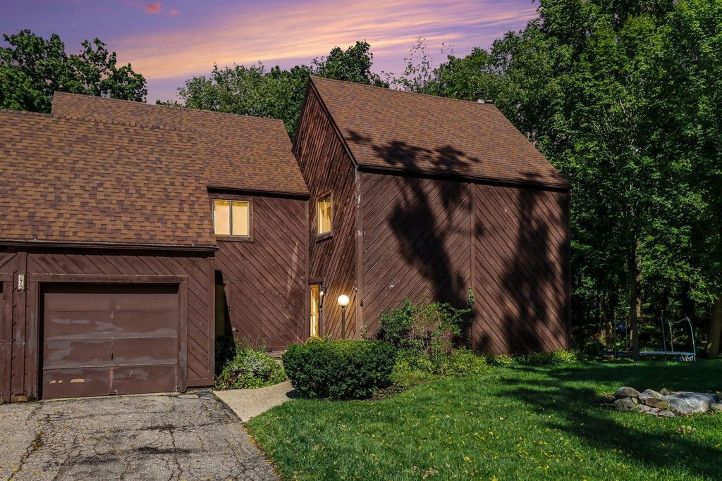 279 Fairway Court Modifier: B, Plainwell